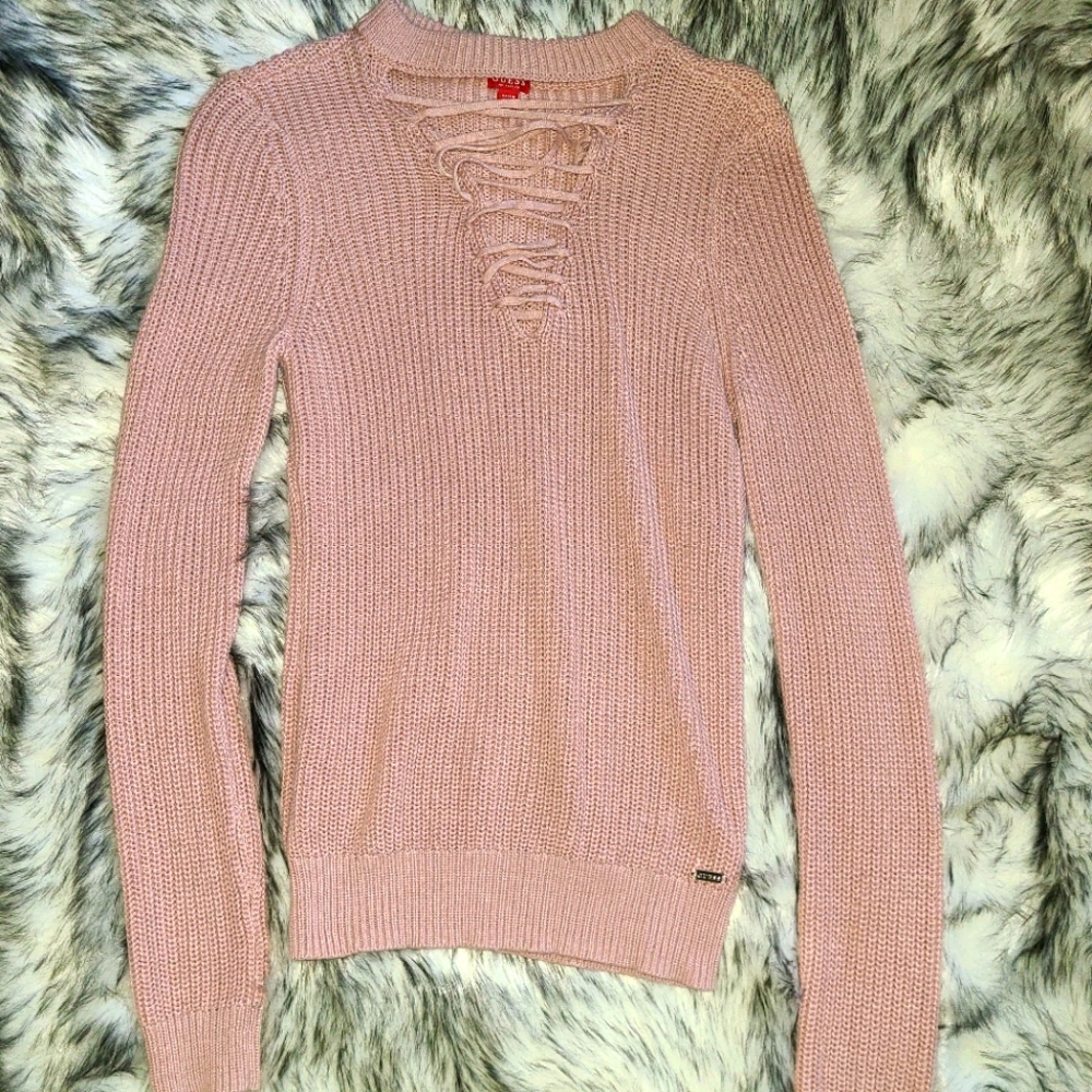 Guess sweater 🔴 SOLD 🔴